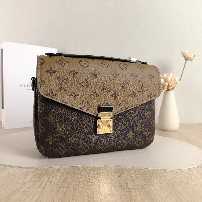 Louis Vuitton Crossbody Bag Pochette Métis Monogram Colorblock PVC Medium 25 × 7 × 19 cm — cover view 3 of 5