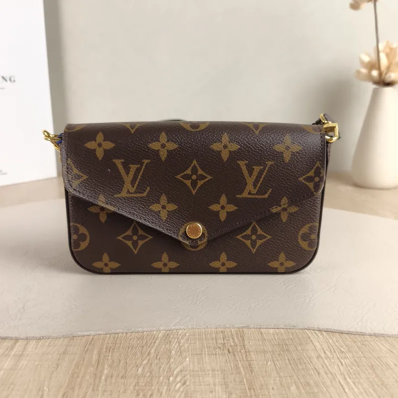 Louis Vuitton Crossbody Bag FÉLICIE STRAP & GO Monogram PVC Small 17 × 3.5 × 9.6 cm