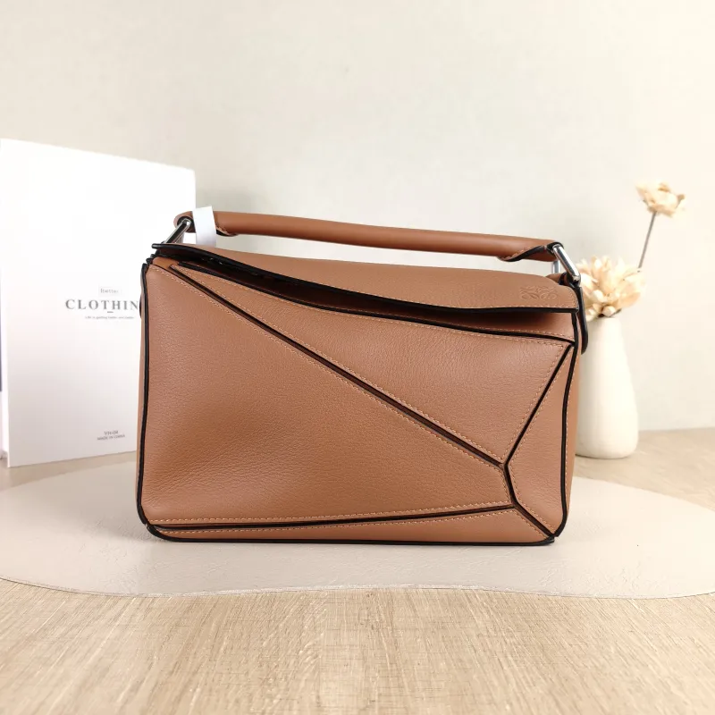 LOEWE Crossbody Bag Puzzle Caramel CC alfskin Small 24 × 10.5 × 16.5 cm