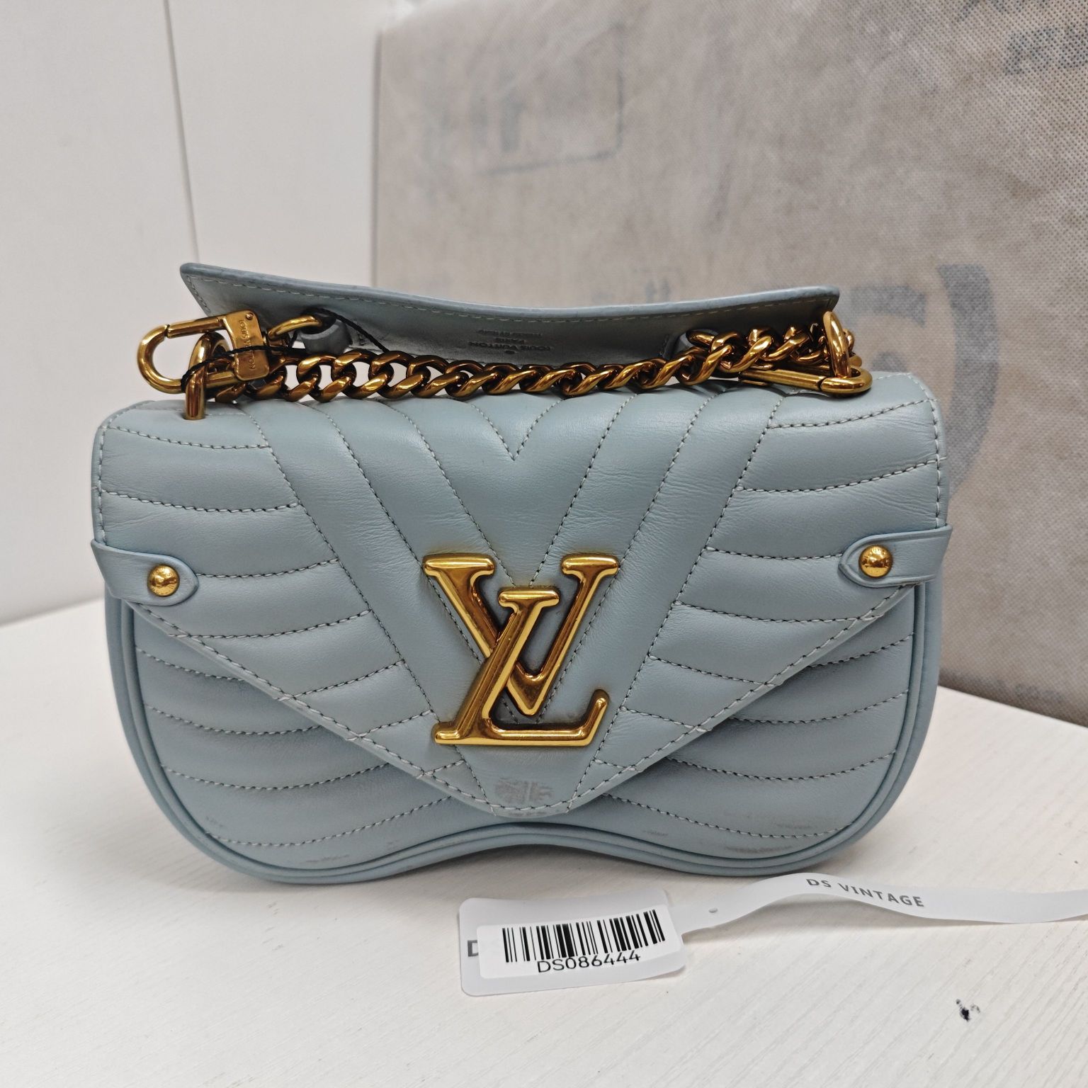 Louis Vuitton New Wave Shoulder Bag Blue Calfskin · Two Straps · 22 × 5 × 14 cm