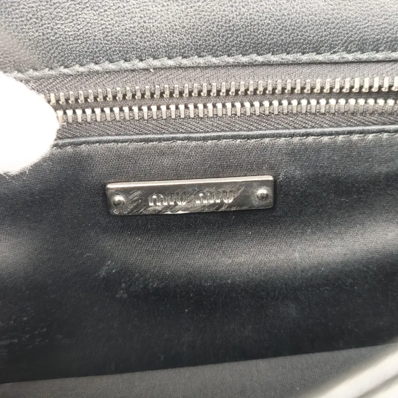 Miumiu Crossbody Bag Crossbody Bag Black Lambskin One Size20 × 4 × 13 cm — detail view 11 of 13