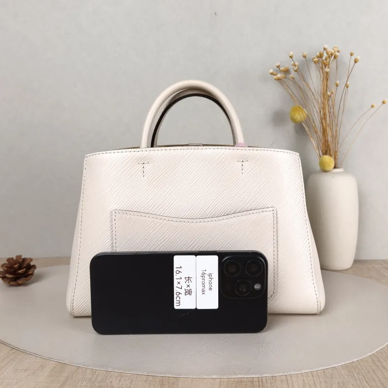 Louis Vuitton Crossbody Bag Marelle Tote Top Handle Bag White Epi Embossed Calfskin BB 25 × 11 × 17 cm — cover view 4 of 5