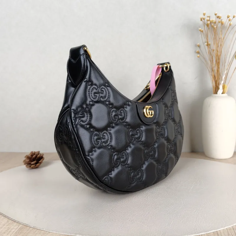 GUCCI Shoulder Bag GG matelasse Black Calfskin Small 27 × 7 × 18 cm — cover view 2 of 5