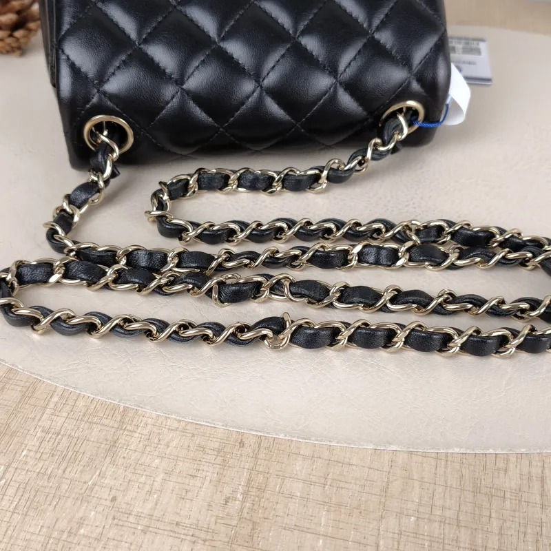 Chanel Crossbody Bag Classic Flap Mini CF Mini Black SL ambskin Mini 17 × 8 × 13.5 cm — detail view 5 of 13