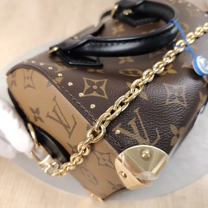 Louis Vuitton Crossbody Bag Speedy Trunk 20Monogram PVC Small20.5 × 11 × 13.5 cm — detail view 8 of 18