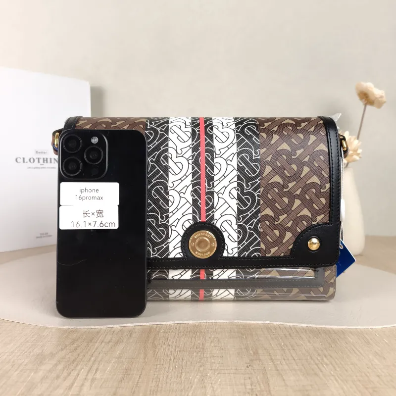 BURBERRY Crossbody Bag note Messenger Bag Colorblock PVC One Size 25 × 8 × 18 cm — cover view 2 of 5