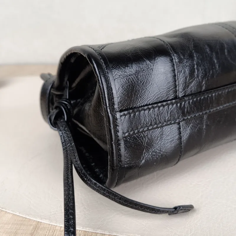PRADA Shoulder Bag Bonnie Soft Lux Black Waxed Leathermini23.5 × 9 × 12 cm — detail view 5 of 13