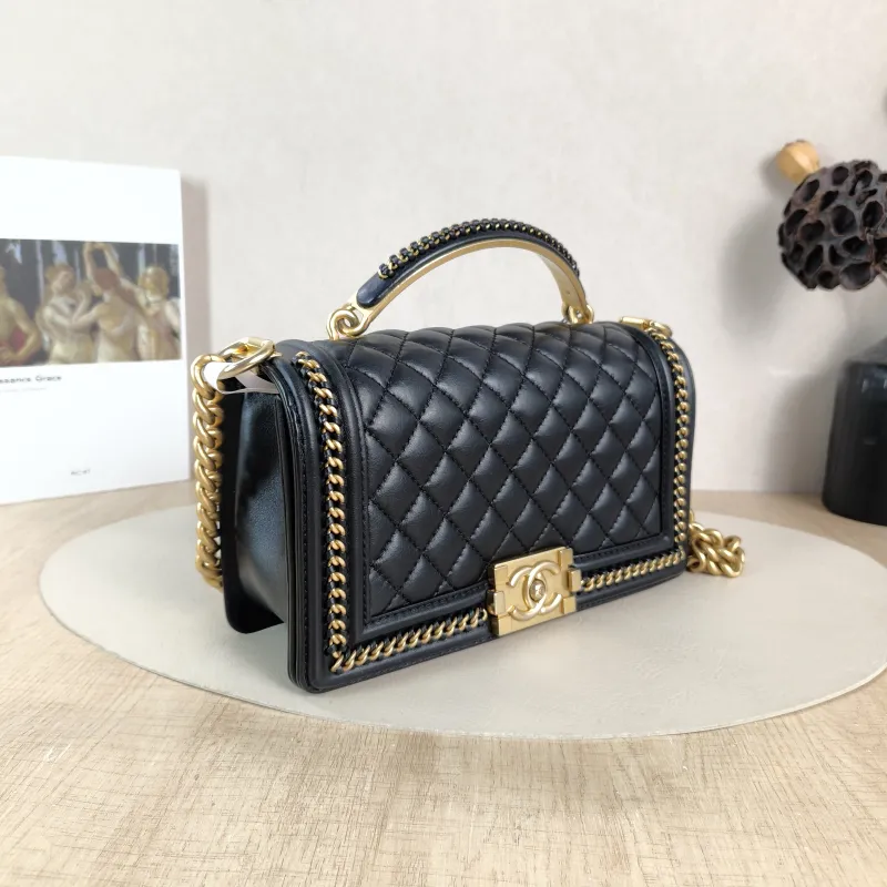 Chanel Crossbody Bag le boy Black Calfskin Medium 25 × 9 × 15 cm — cover view 4 of 5