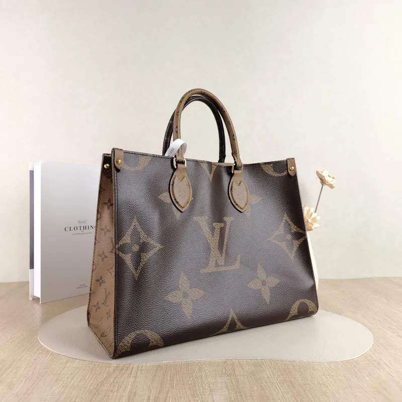 Louis Vuitton Shoulder Bag Onthego Medium Monogram PVC Medium 35 × 14 × 27 cm — cover view 4 of 4