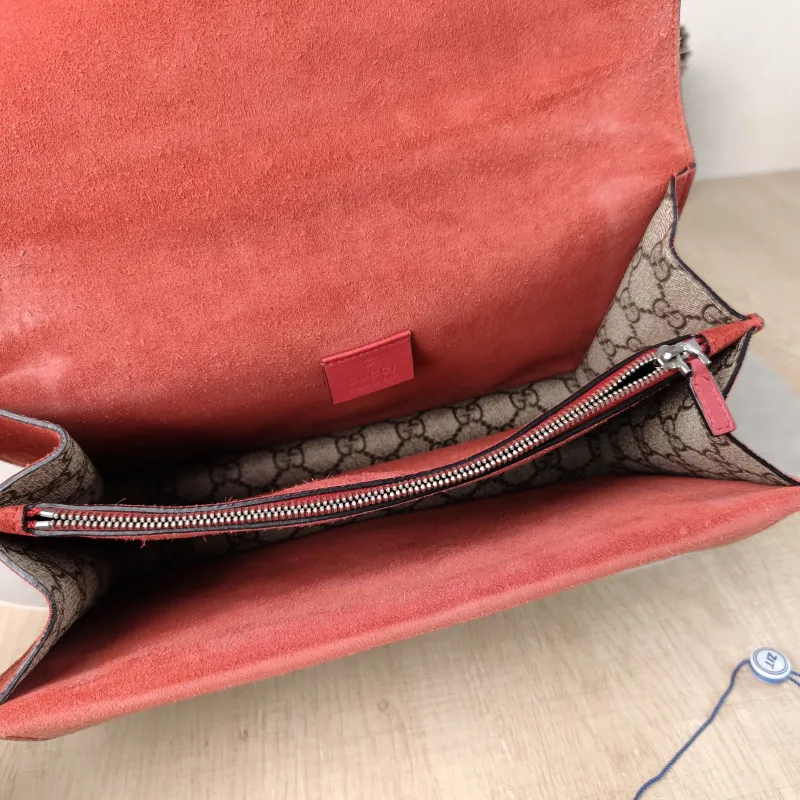 GUCCI Crossbody Bag Dionysus Red PVC Medium 28 × 9 × 17 cm — detail view 5 of 13