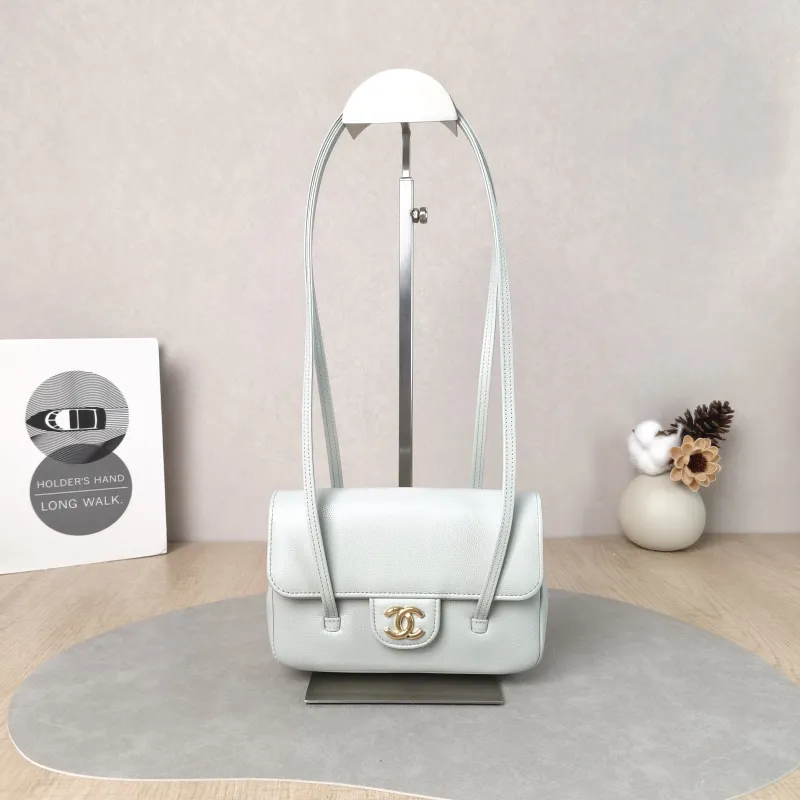 Chanel Shoulder Bag 26p preppy coco Green Grained Calfskin Mini 17 × 5 × 11.5 cm