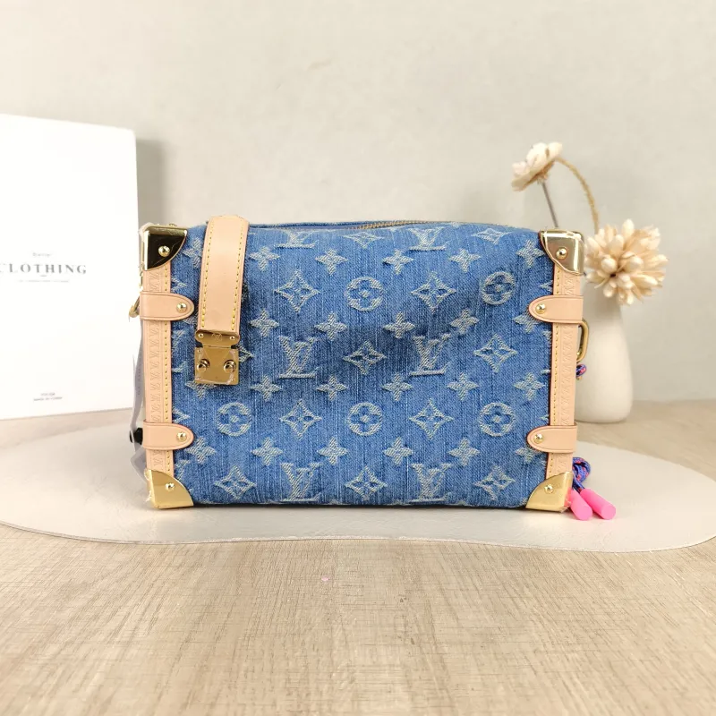 Louis Vuitton Shoulder Bag Side Trunk Box Blue Medium23.5 × 8.5 × 16 cm