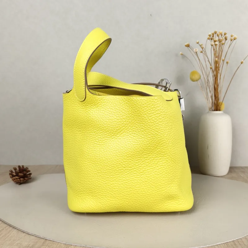 Hermès Top Handle Bag Picotin Lock 18 189N Taurillon Clemence TC Calfskin Small18 × 13 × 18 cm — detail view 7 of 13
