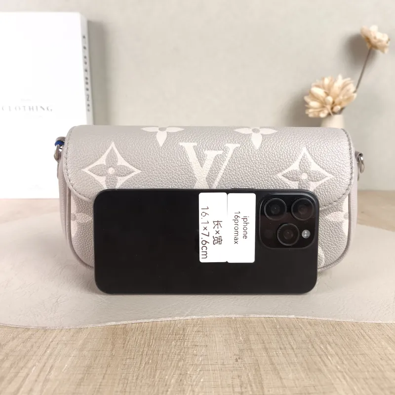 Louis Vuitton Crossbody Bag IVY Grey · White Monogram Empreinte Embossed Calfskin Small 23.5 × 4.3 × 12 cm — cover view 2 of 5