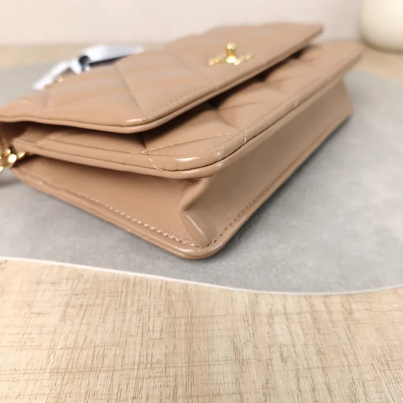 Chanel Crossbody Bag woc Brown Lambskin One Size19.2 × 3.5 × 12.3 cm — detail view 7 of 13