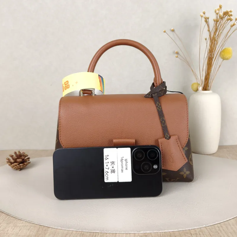 Louis Vuitton Crossbody Bag MADELEINE PVC · Calfskin BB24.5 × 8 × 16 cm — cover view 6 of 6