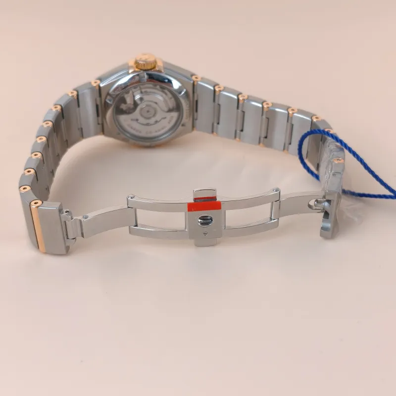 OMEGA Watch Collection Watch One Size27 โ cover view 9 of 10