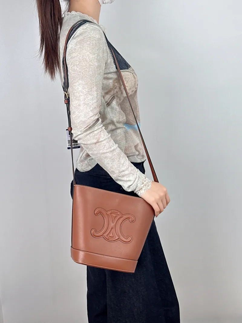 CELINE Shoulder Bag BUCKET TRIOMPHE Bucket Bag Calfskin Small17 × 10 × 22 cm — on-model view 2 of 2
