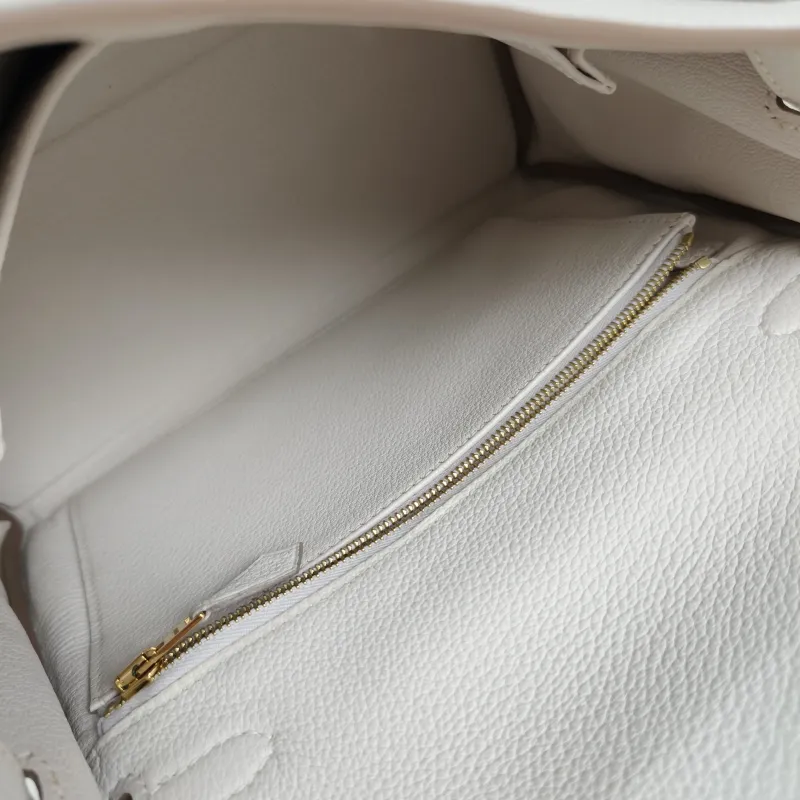 Hermès Shoulder Bag Kelly 25 Gold-Tone Hardware Grey Togo Calfskin Small25 × 7 × 17 cm — detail view 14 of 14