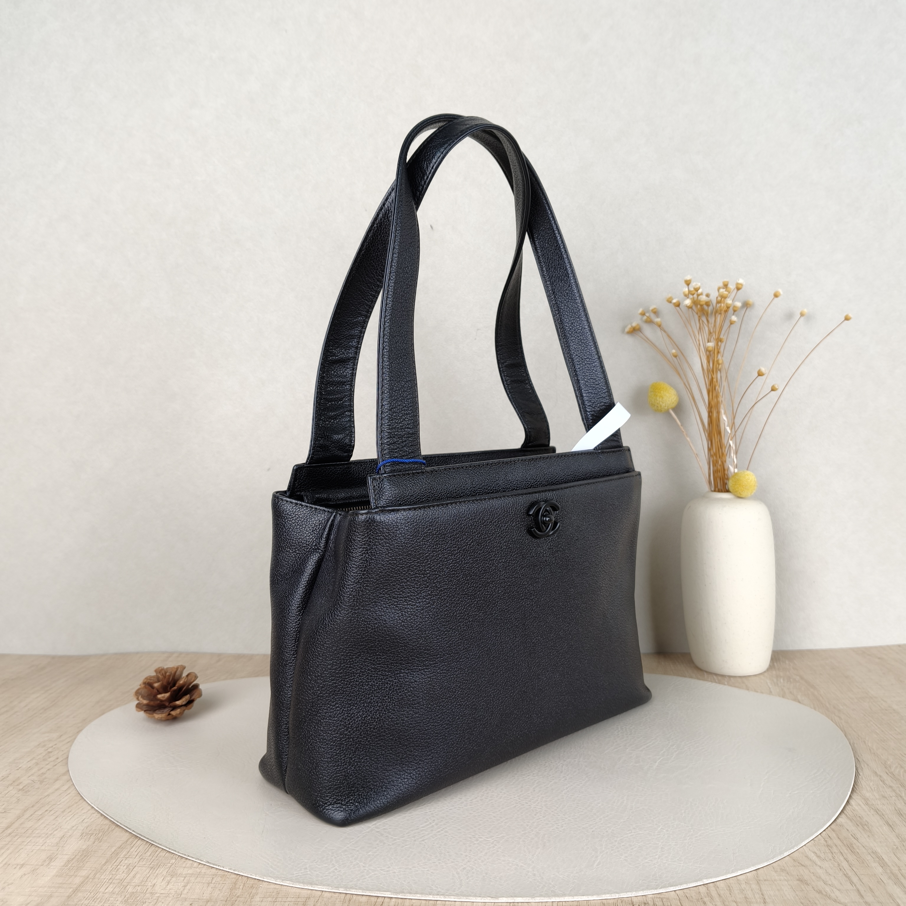 Chanel Top Handle Bag Top Handle Bag Black Calfskin One Size28 × 9 × 19 cm — cover view 4 of 5