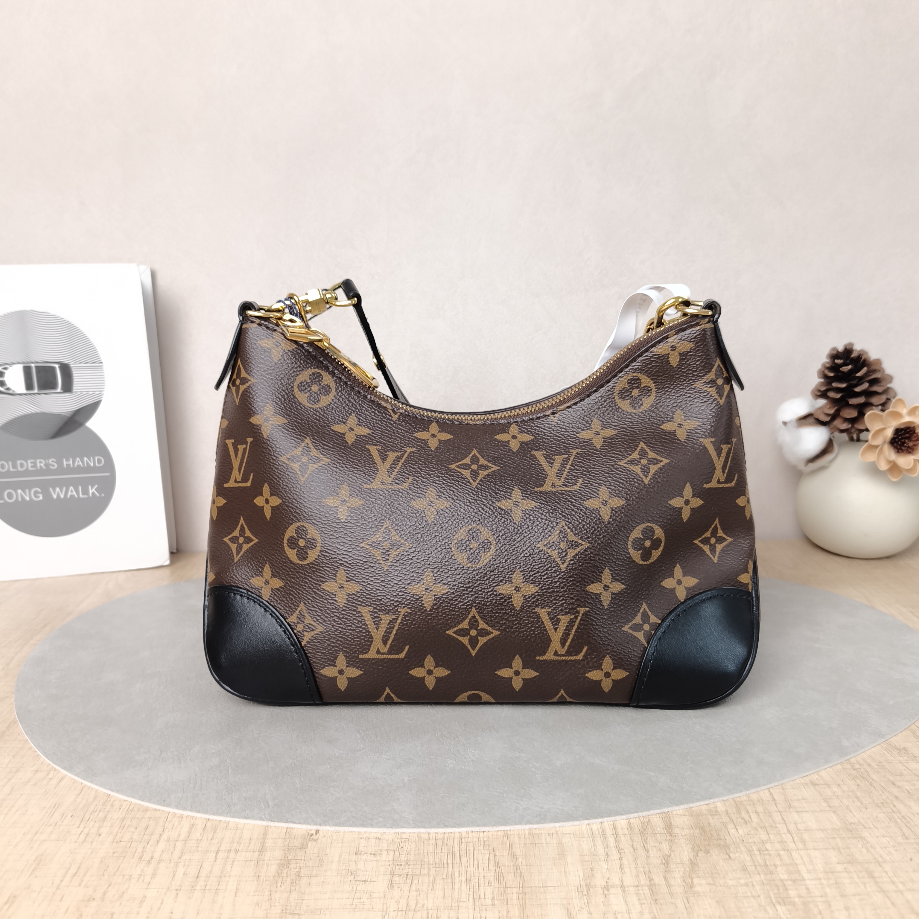 Louis Vuitton Crossbody Bag Boulogne PVC Small26 × 9.5 × 16 cm — cover view 4 of 5