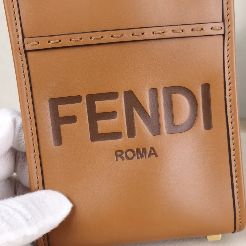 FENDI Crossbody Bagsunshine Caramel Calfskinmini13 × 6.5 × 18 cm — detail view 9 of 10