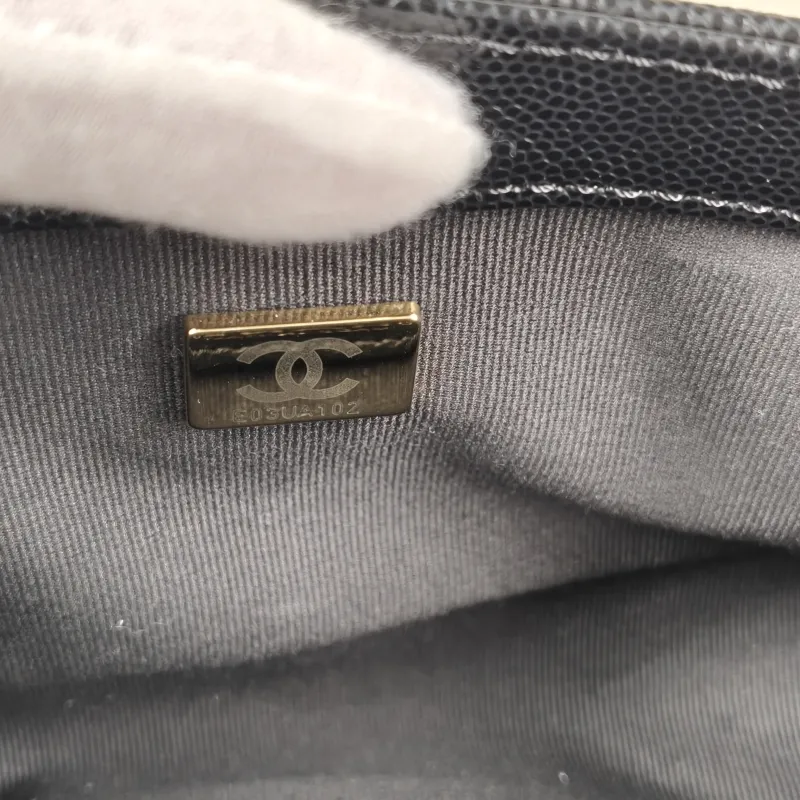 Chanel Crossbody Bag Le Boy​Black Grained Calfskin Small20.5 × 8.5 × 12 cm — detail view 11 of 15
