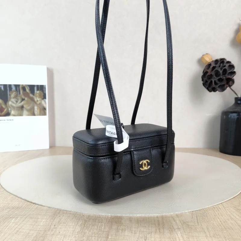 Chanel Shoulder Bag 26s preppy Shoulder Bag Black Grained Calfskin One Size 17 × 8 × 9.5 cm — cover view 6 of 6