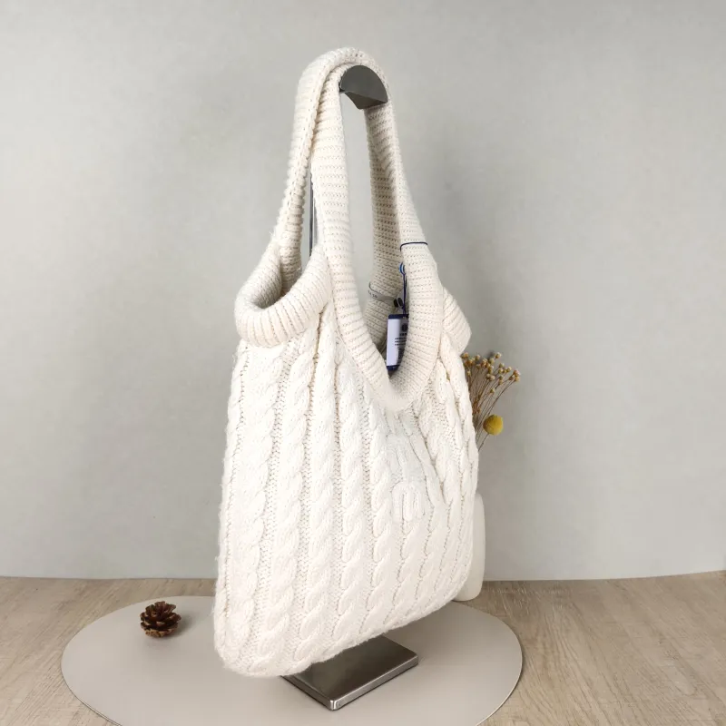 Miumiu Shoulder Bag IVY Tote Shopping Tote White Cashmere Medium35*40 — cover view 2 of 4
