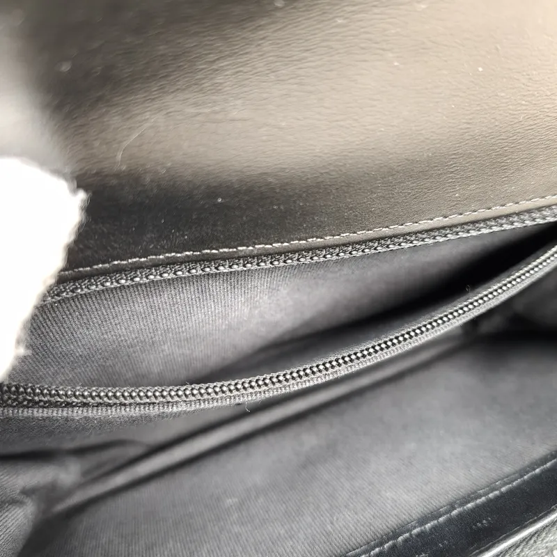 Chanel Crossbody Bagcf Collection Crossbody Bag Black Lambskin One Size19 × 9 × 14 cm — detail view 8 of 14