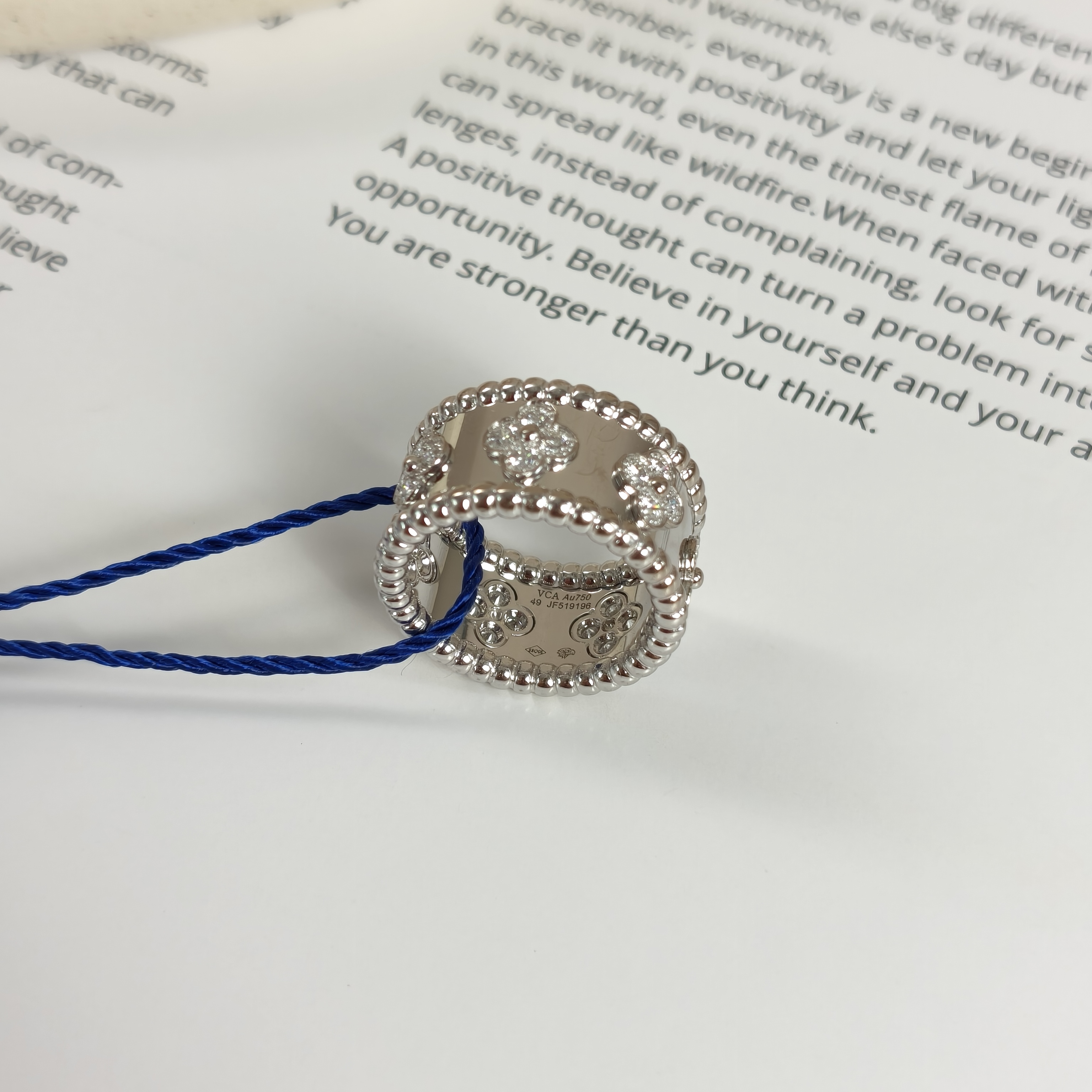 Van Cleef & Arpels Ring Perlée White Gold 18KW hite Gold Small49 — cover view 8 of 9