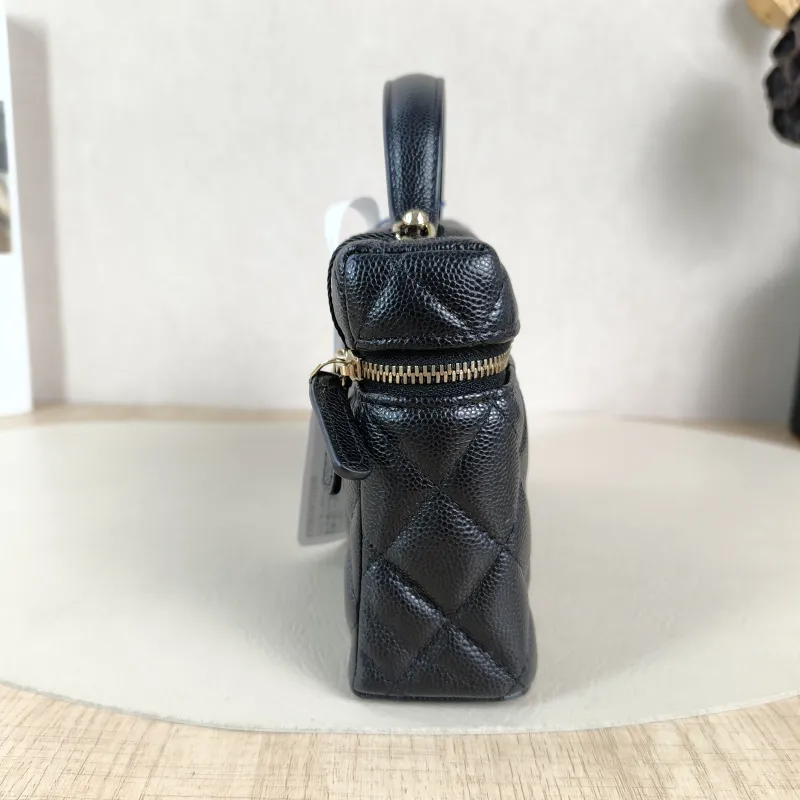 Chanel Crossbody Baglp Box Bag Top Handle Crossbody Bag Black Grained Calfskin One Size19.5 × 5 × 17 cm — detail view 5 of 14