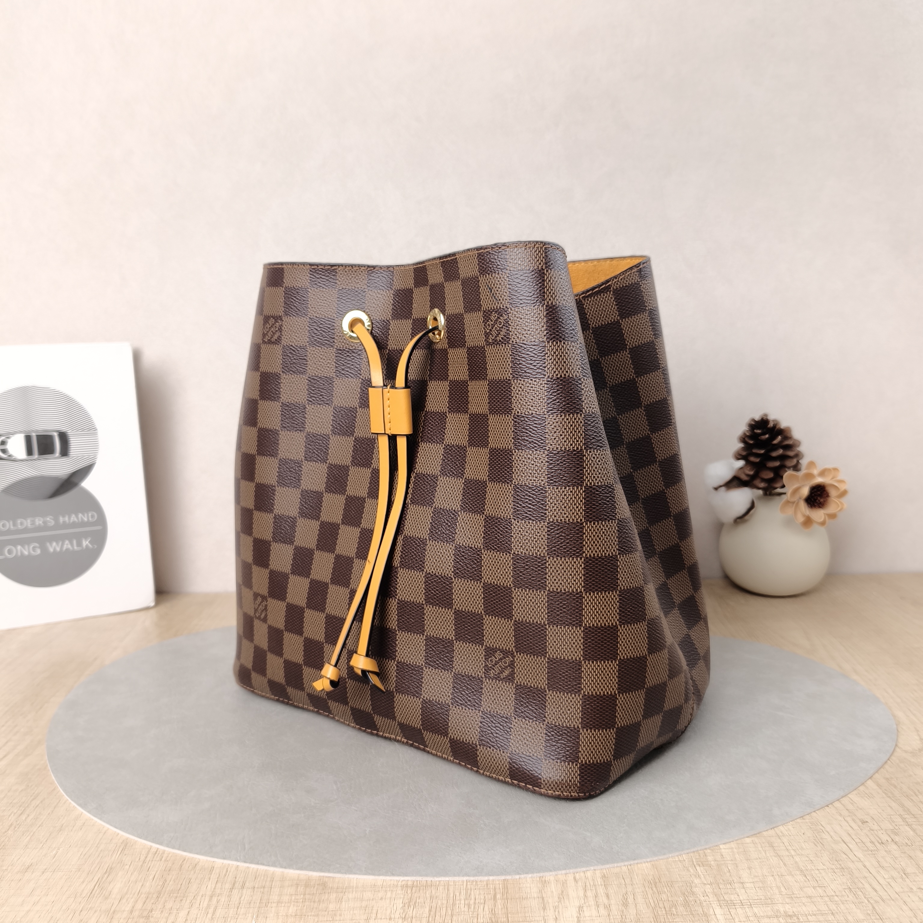 Louis Vuitton Shoulder Bag NÉONOÉ Bucket Bag · Yellow PVC Medium26 × 17.5 × 26 cm — cover view 2 of 6