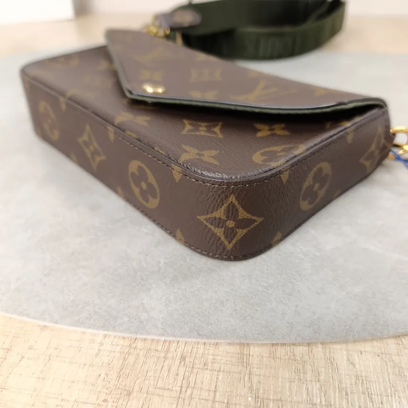 Louis Vuitton Crossbody Bag FÉLICIE STRAP & GO Monogram PVC Small17 × 3.5 × 9.6 cm — detail view 16 of 16