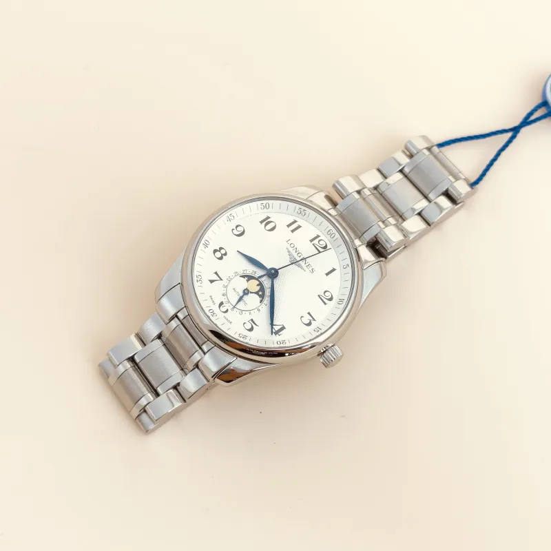 LONGINES Watch Collection Watch White One Size40 โ cover view 3 of 8