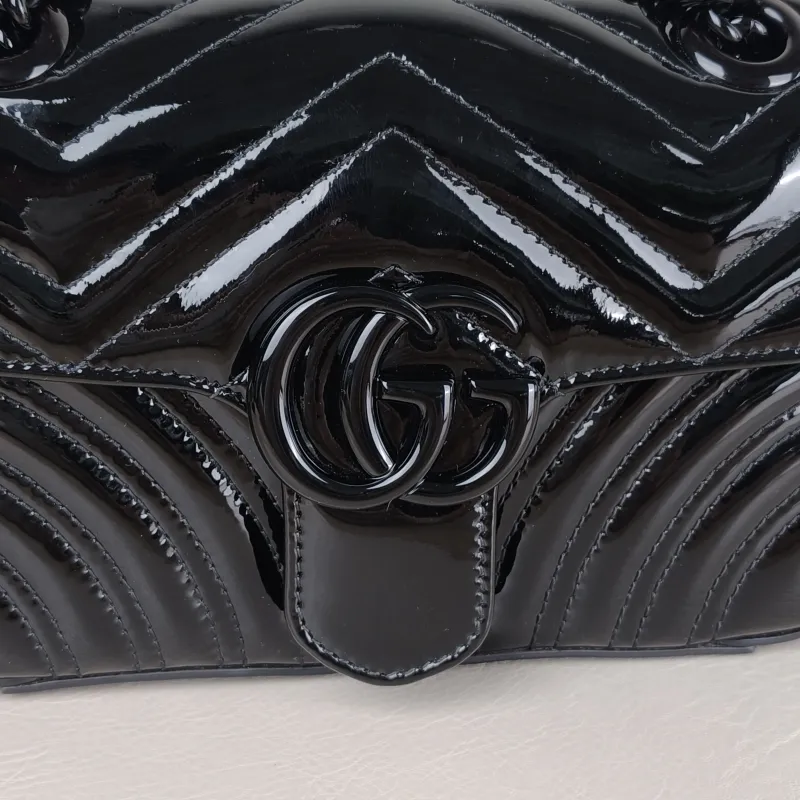 GUCCI Crossbody Bag GG Marmont Small Marmont So Black 22 Black Patent Leather Small 22 × 6 × 13 cm — detail view 1 of 13