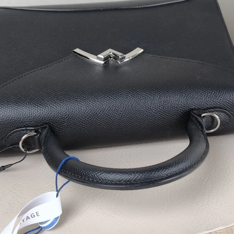 Moynat Crossbody Bag Crossbody Bag Black Calfskin 25.5 × 8 × 18.5 cm — detail view 7 of 11