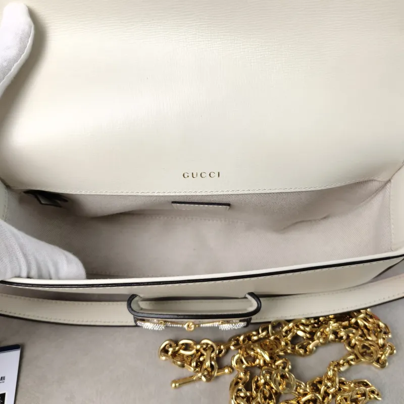 GUCCI Crossbody Bag Horsebit 1955 Horsebit Small White Calfskin Small 24 × 5.5 × 13 cm — detail view 6 of 13