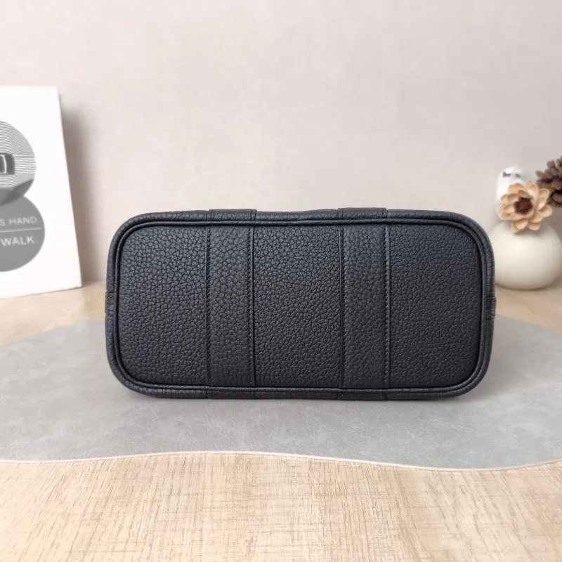 Hermès Top Handle Bag Neo Garden 23 Mini Black · Beige Canvas · Negonda Calfskin Mini 23 × 10 × 16 cm G — cover view 6 of 6