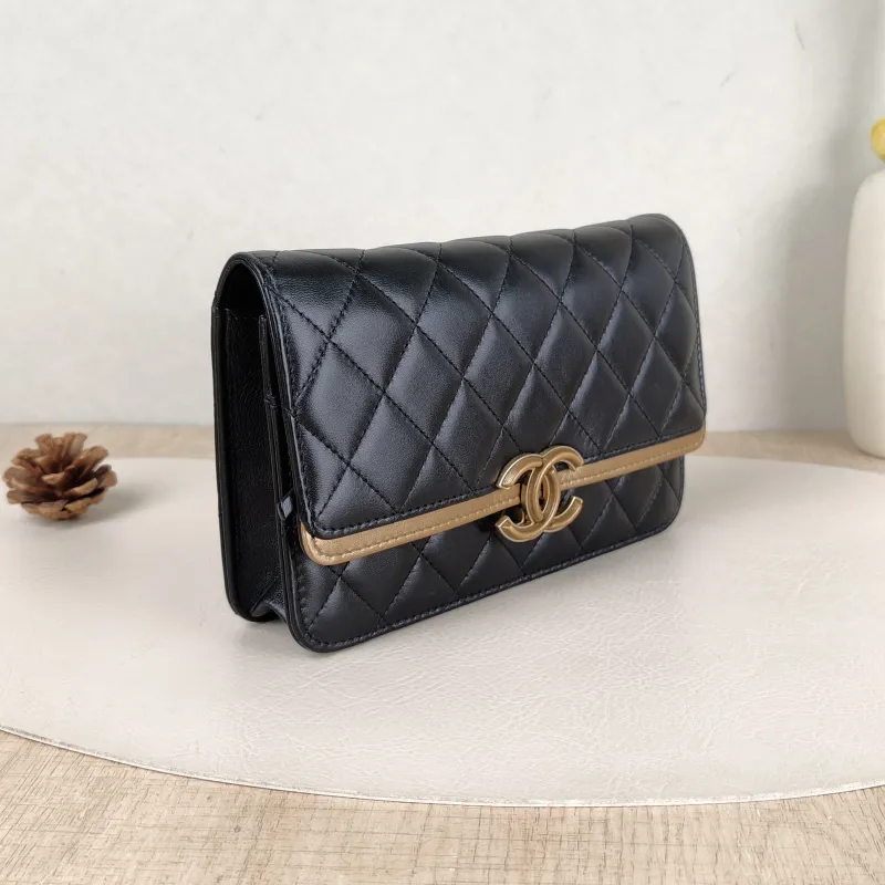 Chanel Crossbody Bag Classic Flap WOC CF WOCWOC Bag Black Lambskinmini19.2 × 3.5 × 12.3 cm — cover view 2 of 5