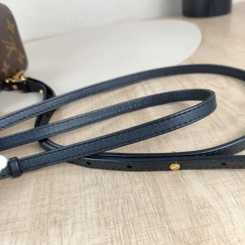 Louis Vuitton Backpack Palm Springs Backpack Monogram PV Cmini17 × 10 × 22 cm — detail view 7 of 10