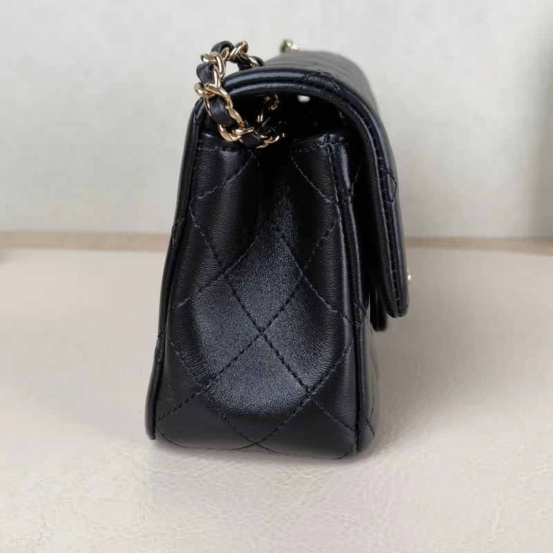Chanel Crossbody Bag Classic Flap Large Mini CF Mini C Black SL ambskin mini 20 × 6 × 12 cm — detail view 2 of 15