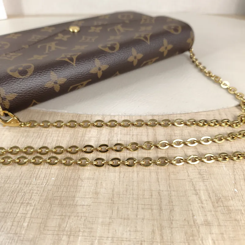 Louis Vuitton Crossbody Bag Pochette Félicie Monogram PVC Small 21 × 3 × 12 cm — detail view 13 of 15