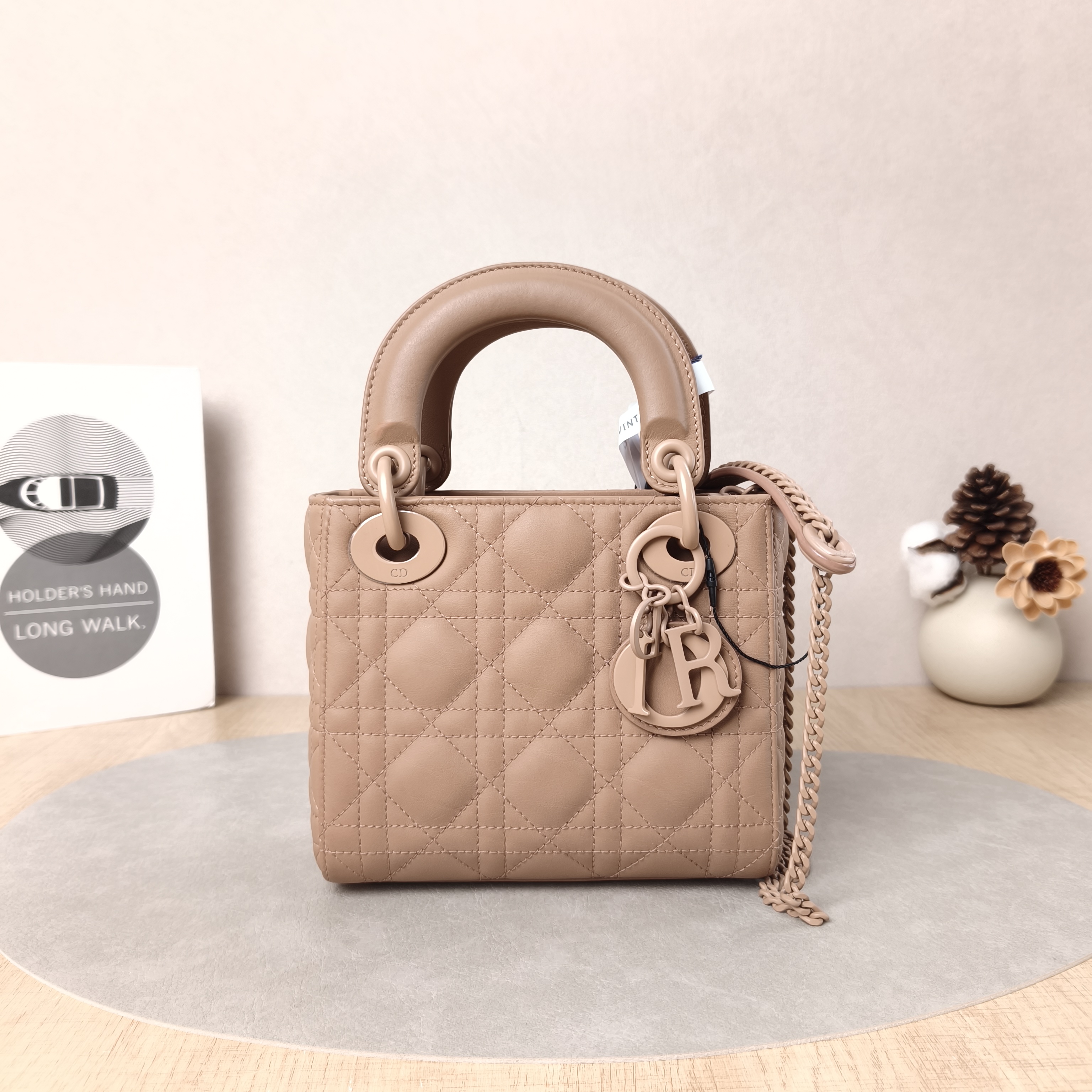 DIOR Crossbody Bag Lady Lady Dior Bag Red Calfskinmini17 × 7 × 15 cm
