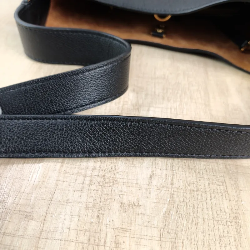 Louis Vuitton Shoulder Bag Low Key Hobo Shoulder Bag Black Calfskin Small 24 × 16 × 28 cm — detail view 6 of 12