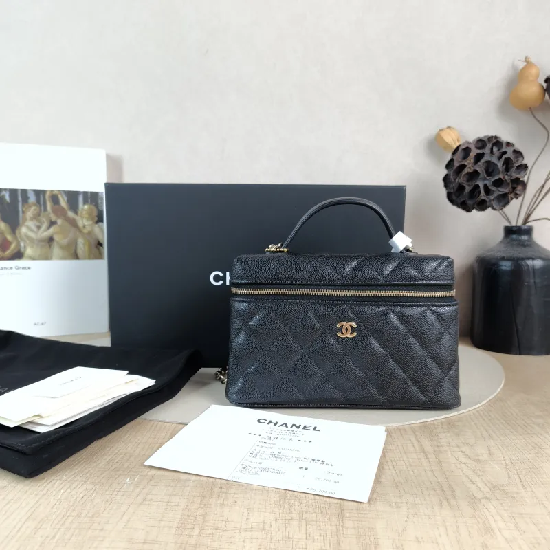 Chanel Crossbody Baglp Box Bag Top Handle Crossbody Bag Black Grained Calfskin One Size19.5 × 5 × 17 cm — cover view 2 of 6