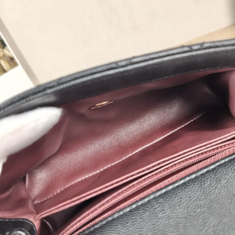 Chanel Top Handle Bag Coco Handle​Black Grained Calfskin Small24 × 10 × 14 cm — detail view 9 of 12
