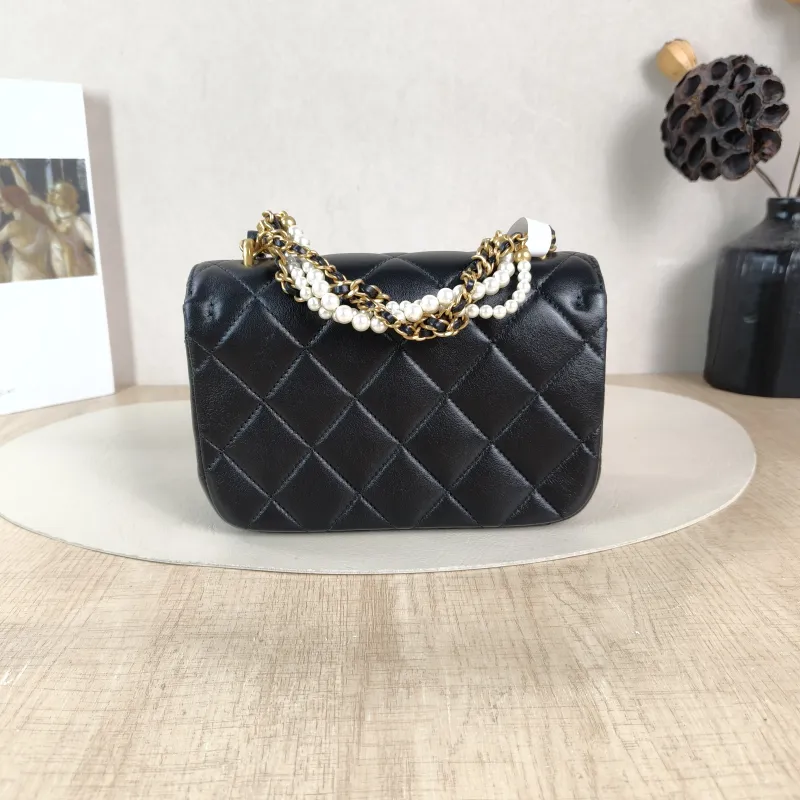 Chanel Crossbody Bag Pearl Black Calfskin Small 19 × 6 × 13 cm — cover view 6 of 6