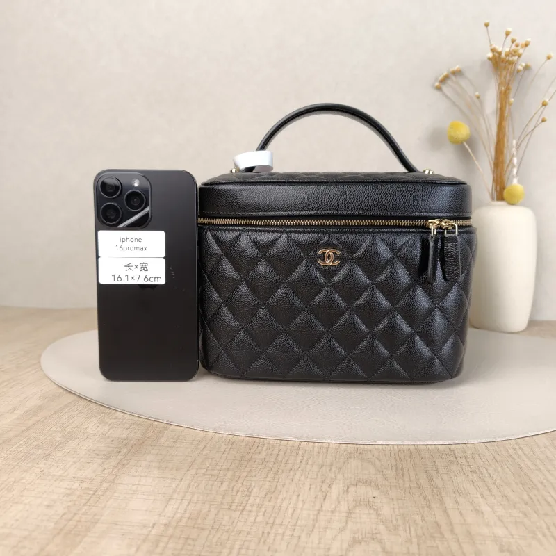 Chanel Top Handle Bag 22C Box Bag Cosmetic Bag Black Grained Calfskin 21 × 14 × 15 cm — cover view 4 of 5