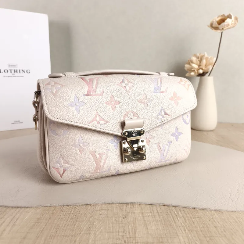 Louis Vuitton Crossbody Bag Pochette Métis East West Empreinte Embossed Calfskin Small 21.5 × 6 × 13.5 cm — cover view 4 of 6